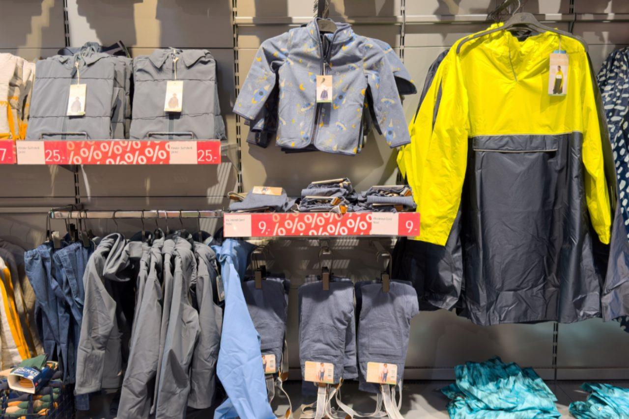 Functional clothing for cerebral palsy children